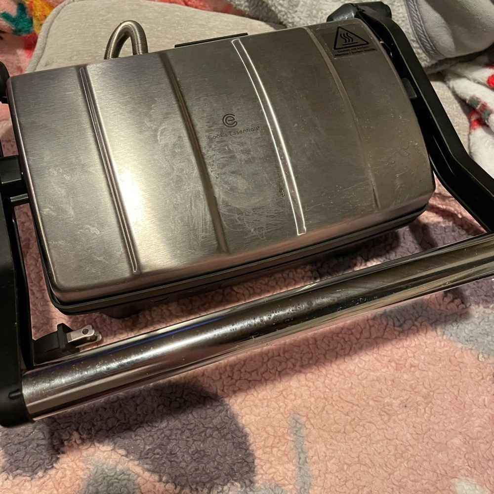 NWOT cook’s essentials contact grill